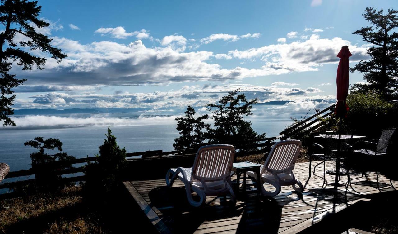 Shangri-La Oceanfront Vacation Home Bedwell Harbour Zewnętrze zdjęcie